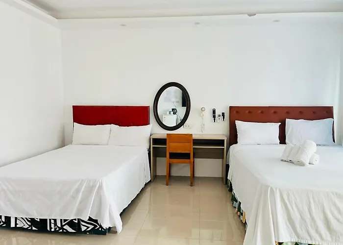 Shiri Hotel