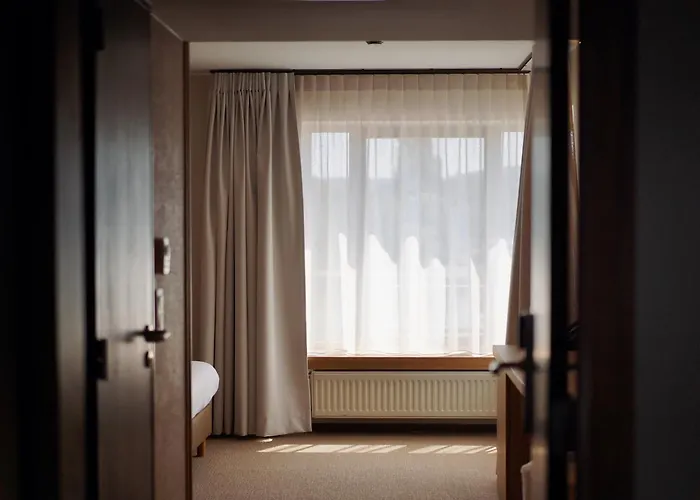 Hotel Sirius