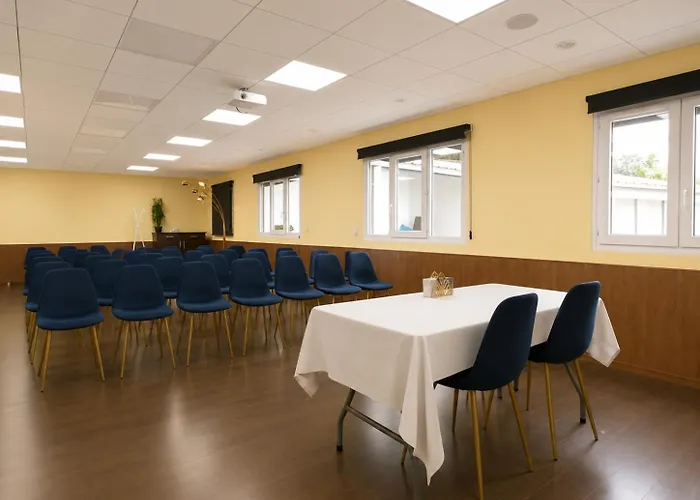 Logis Hotel Center
