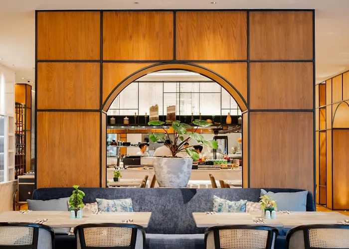Courtyard By Marriott Phuket Town