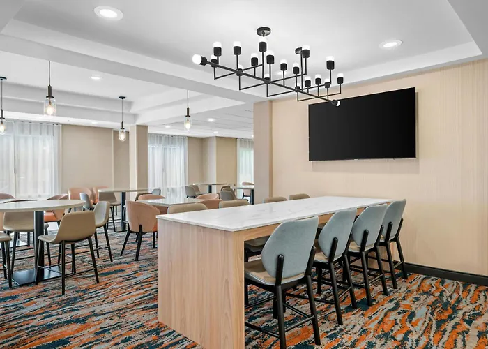 Fairfield Inn And Suites By Marriott Gadsden