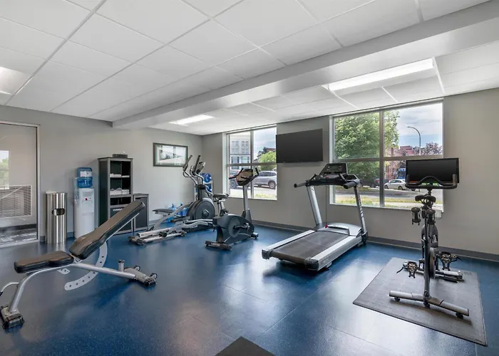 Best Western Plus Franklin Square Inn