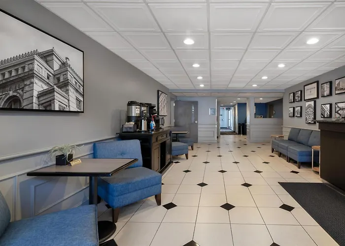 Best Western Plus Franklin Square Inn