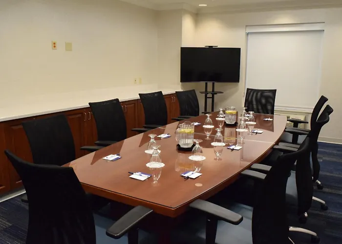 Holiday Inn Express Hotel & Suites Rochester Webster By Ihg