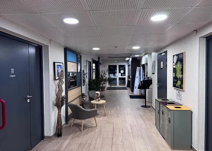 B&B HOTEL Auxerre Monéteau