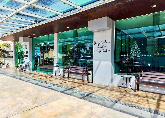 Blue Orchids Hotel