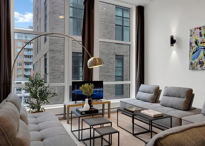 Liv Mtl Downtown