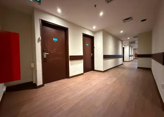 Kingston Hotel 21 - Jo Hotel Johor Bahru