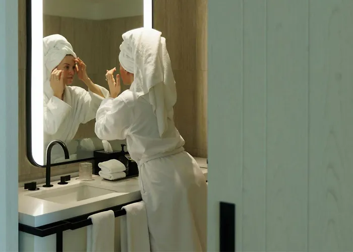 The Pearle Hotel & Spa, Autograph Collection