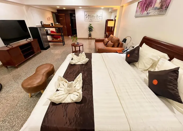 Cha Li'S Family Hotel&Hostel