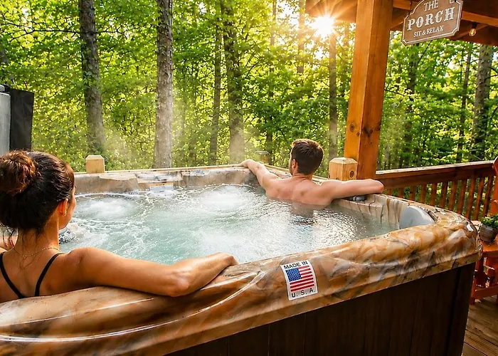 Fall Cabin Hot-Tub Fire-Pit Hiking Waterfalls Wineries Resort Amenities