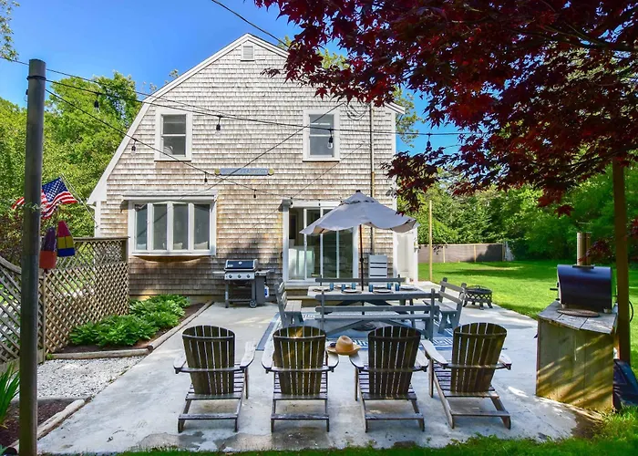 Stunning Home With Wet Bar Dog Welcome!