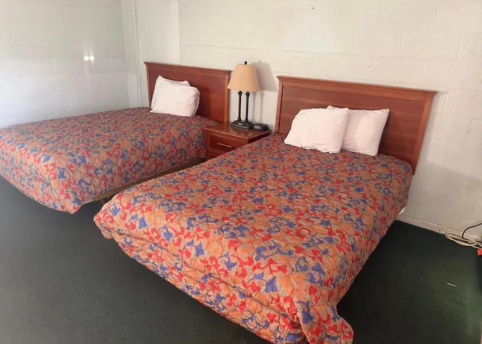 Holiday Host Motel & Rv Park