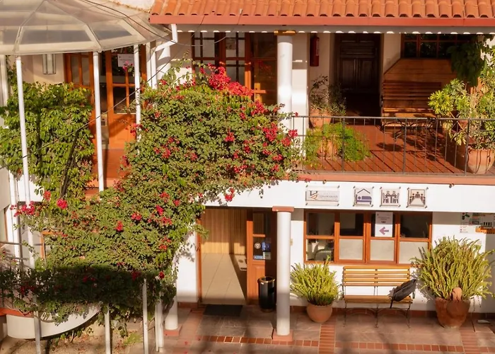 Hotel Qhawarina De Casas Kolping Bolivia S.R.L.