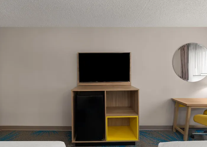 Days Inn By Wyndham Mandan Bismarck Area