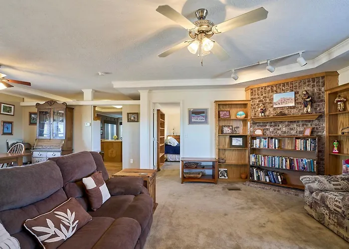 Sky Islands Retreat In Rodeo W/ Mountain Views!