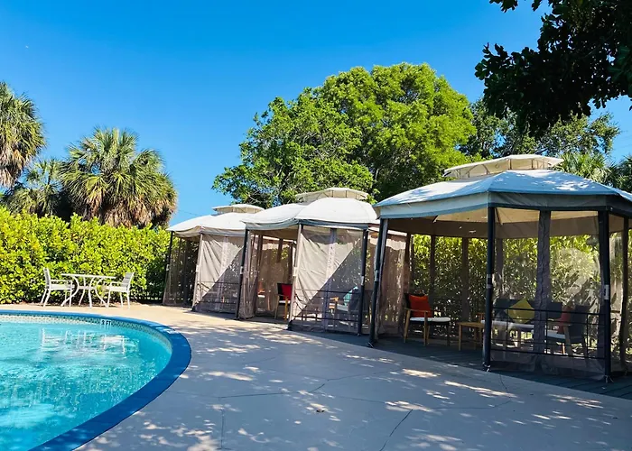Nova Inn Resort