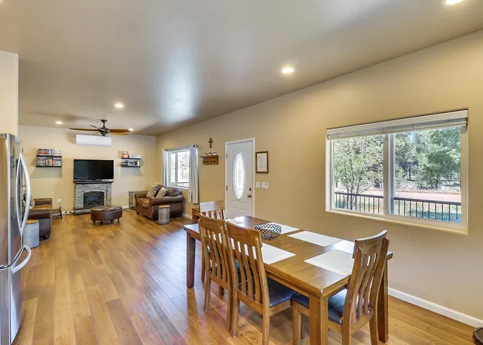 Patio & Atv Trail Access: Quiet Cabin In Show Low