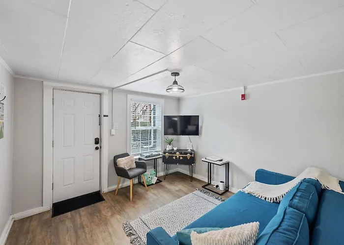 #Stayinmydistrict Heritagehouse 2Bedroom Apartment