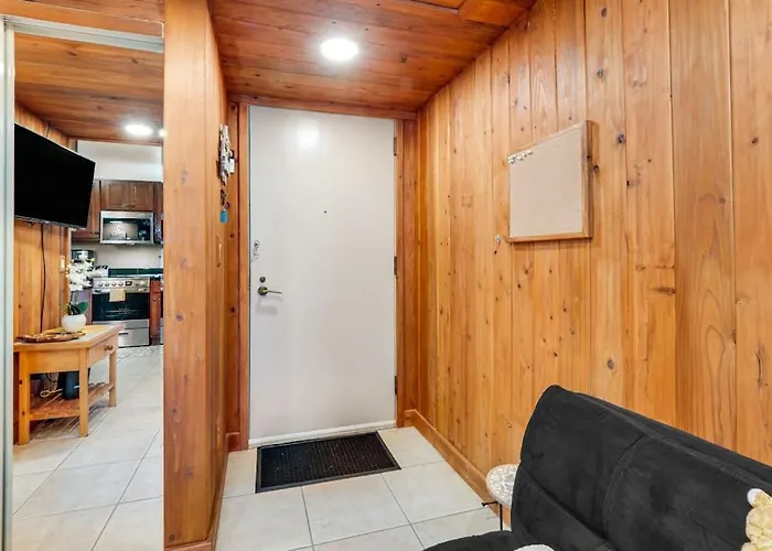 Waiakea Villas 4-124