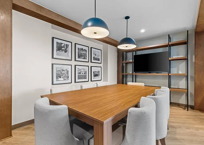 Everhome Suites Temecula Wine Country