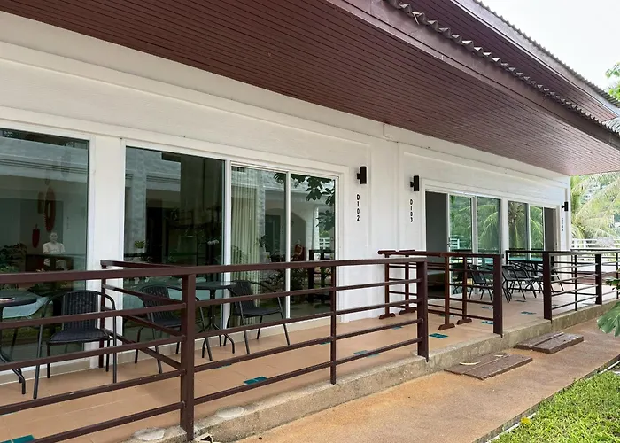 Gee Resort