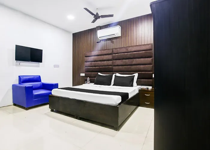 Hotel O Royal City