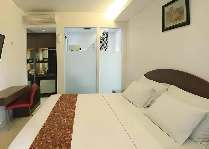 Kenari Asri Hotel