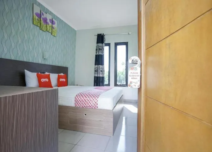 Hotel O Green Palm Kostel Syariah