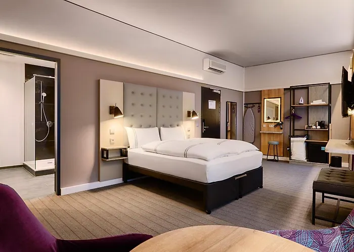 Premier Inn Koeln City Centre