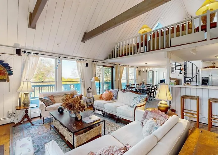 Soundmeadow House