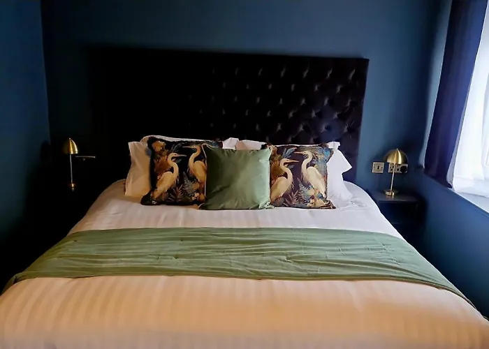 Ennismore House