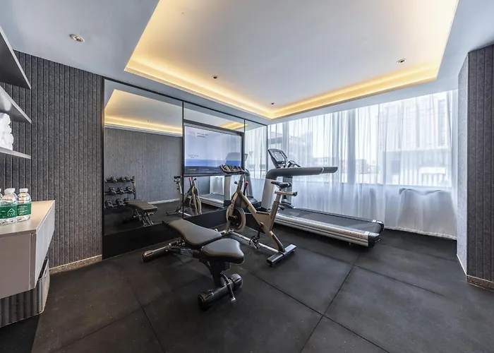 Atour Light Hotel Shijiazhuang Railway Station Art Center