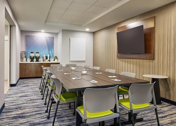 Springhill Suites By Marriott Chesterfield