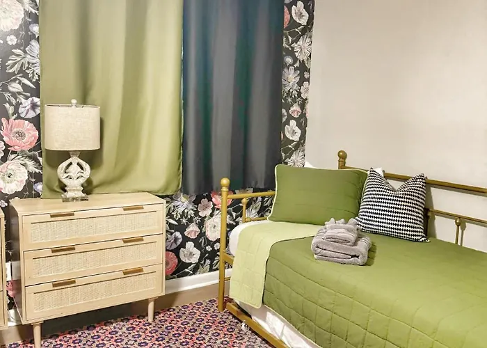 Decatur Home - Chic Comfort Family & Fun