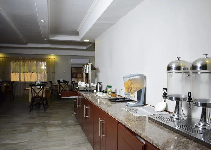 Wingate Hotel Maun