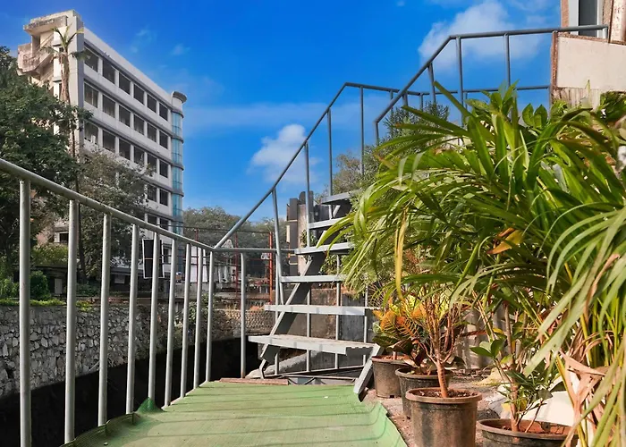 Hotel O Ashyana Rooms & Dormitory