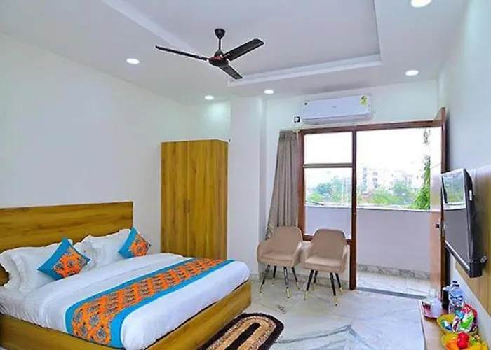 Fabhotel The Param Continental