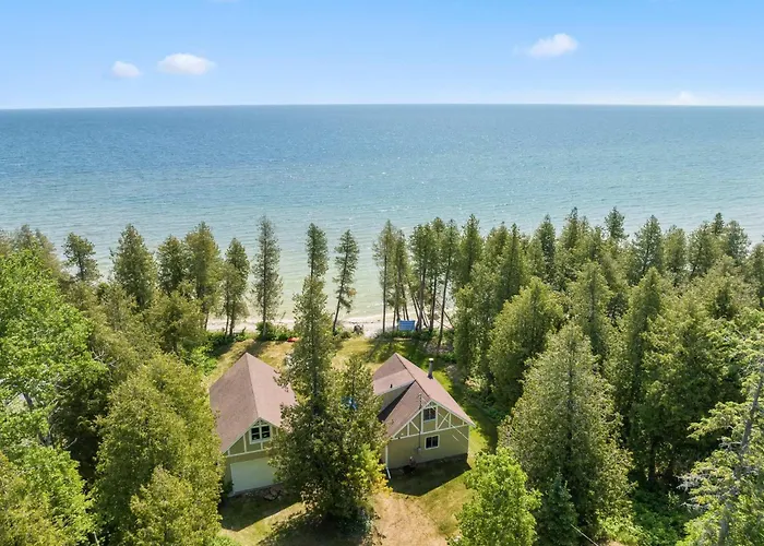Tranquility Bay Getaway By Simple Life Rentals