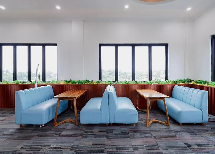 Urbanview Hotel Amira Syariah Bogor