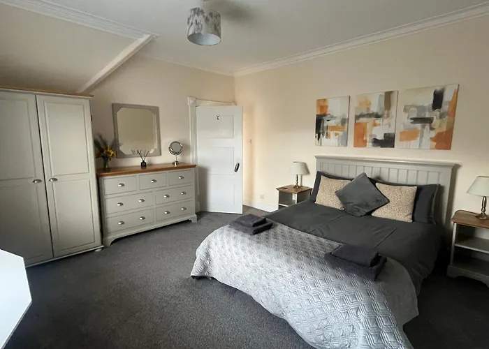 Dun-Niall Apartment