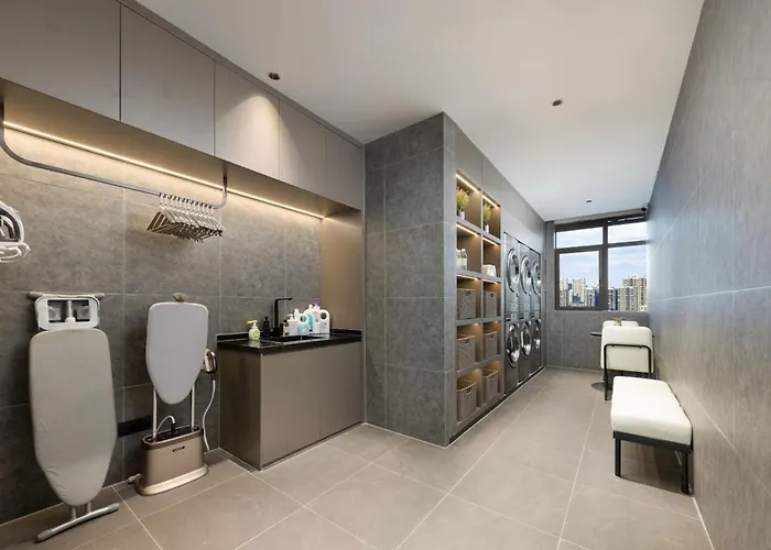 Atour Hotel Wuxi Meili Ancient Town Jinglong Plaza