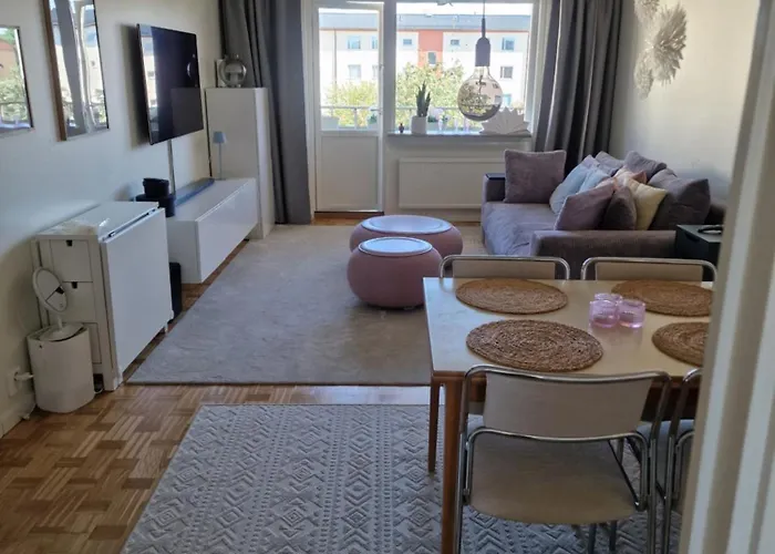 Central Laegenhet I Visby -4 Person Inkl Parkering
