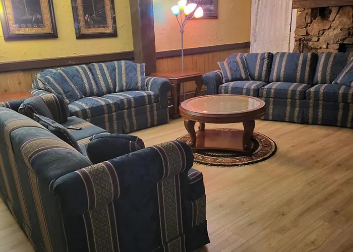 Spacious Ranch Home 5 Minutes To Stone Mountain Park
