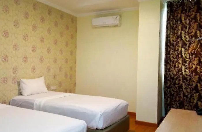 Eljie Hotel