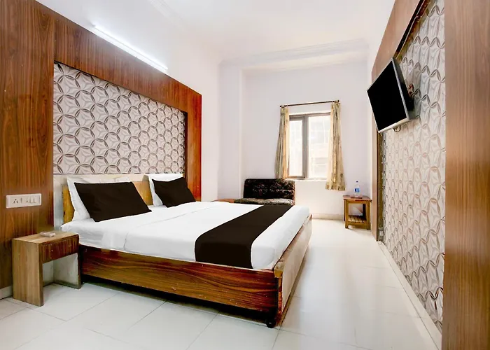 Hotel O Aaditya Heights