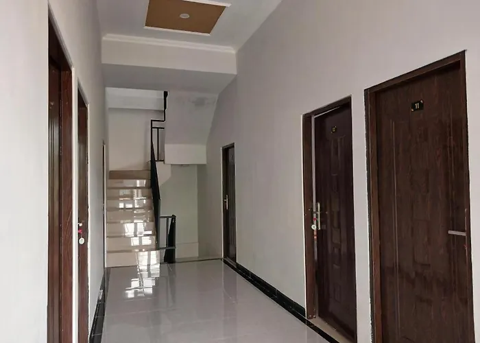 Super Oyo 93085 Homy Stay Syariah