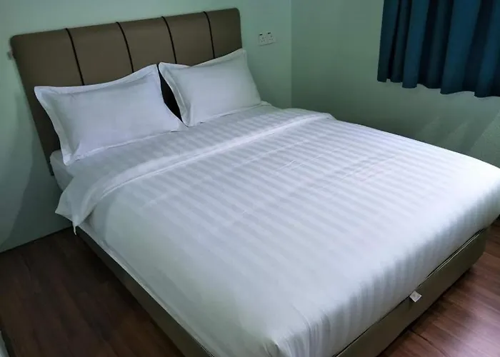 Salim Room