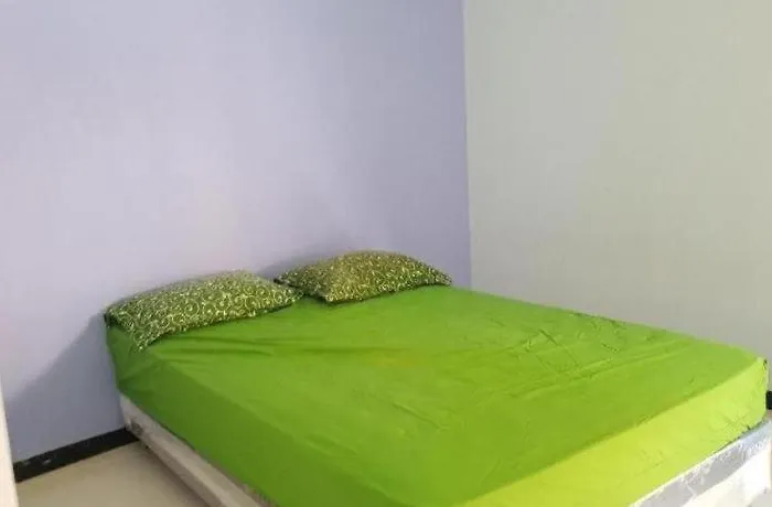 Oyo Life 3387 Nakula Homestay Syariah