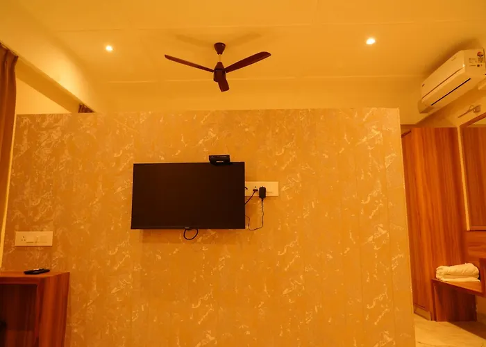 Hotel River View Sringeri